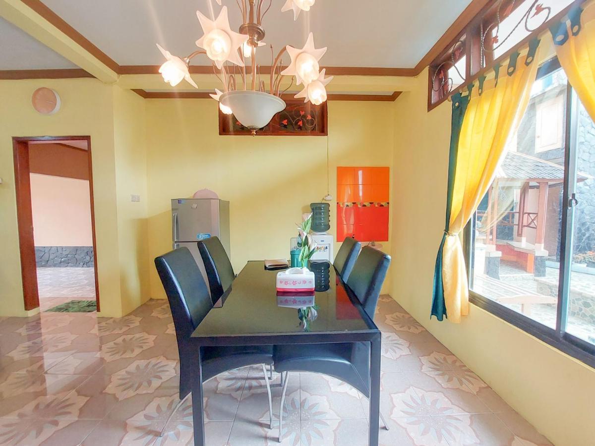 Villa Samsu By Puncak Holiday Cianjur Exterior foto